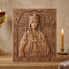 Icoană sculptată în lemn de stejar care o reprezintă pe Sfânta Împărăteasă Elena.